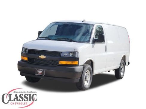 New 2025 Chevrolet Express 2500 Extended RWD image 13