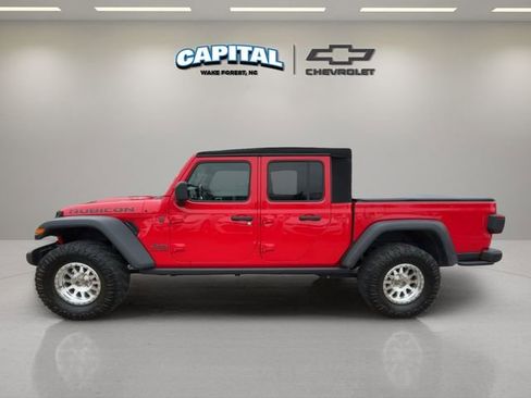 Used 2020 Jeep Gladiator Rubicon image 2
