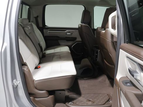 Used 2025 RAM 1500 Laramie AWD/4WD image 21