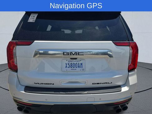 Used 2023 GMC Yukon Denali w/ Denali Reserve Package AWD/4WD image 10