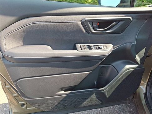 Certified 2025 Subaru Forester Premium image 12