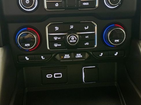 Used 2023 Chevrolet Tahoe RST w/ RST Performance Edition image 17