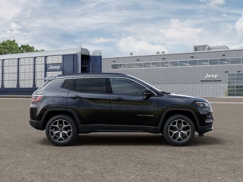New 2026 Jeep Compass Limited AWD/4WD image 21