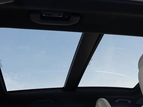 New 2026 Mercedes-Benz GLC 300 4MATIC image 27