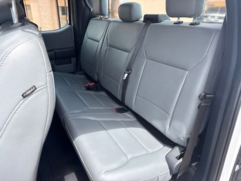 Used 2022 Ford F150 XL RWD image 30