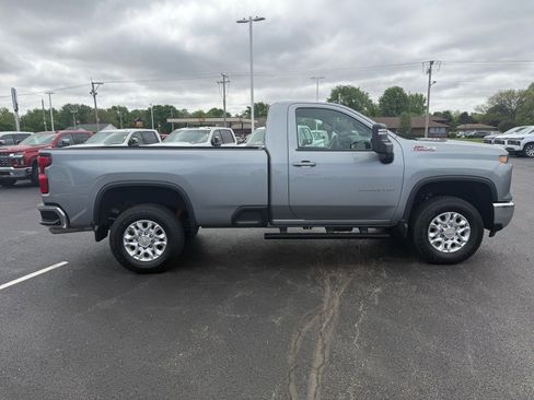 Used 2025 Chevrolet Silverado 2500 LT w/ Convenience Package AWD/4WD image 6