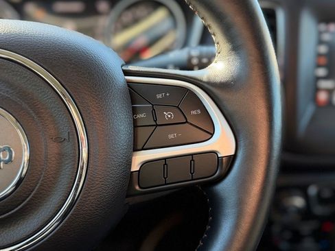 Used 2019 Jeep Compass Latitude w/ Popular Equipment Group image 13