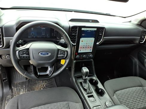 Used 2024 Ford Ranger XLT w/ Trailer Tow Package AWD/4WD image 14