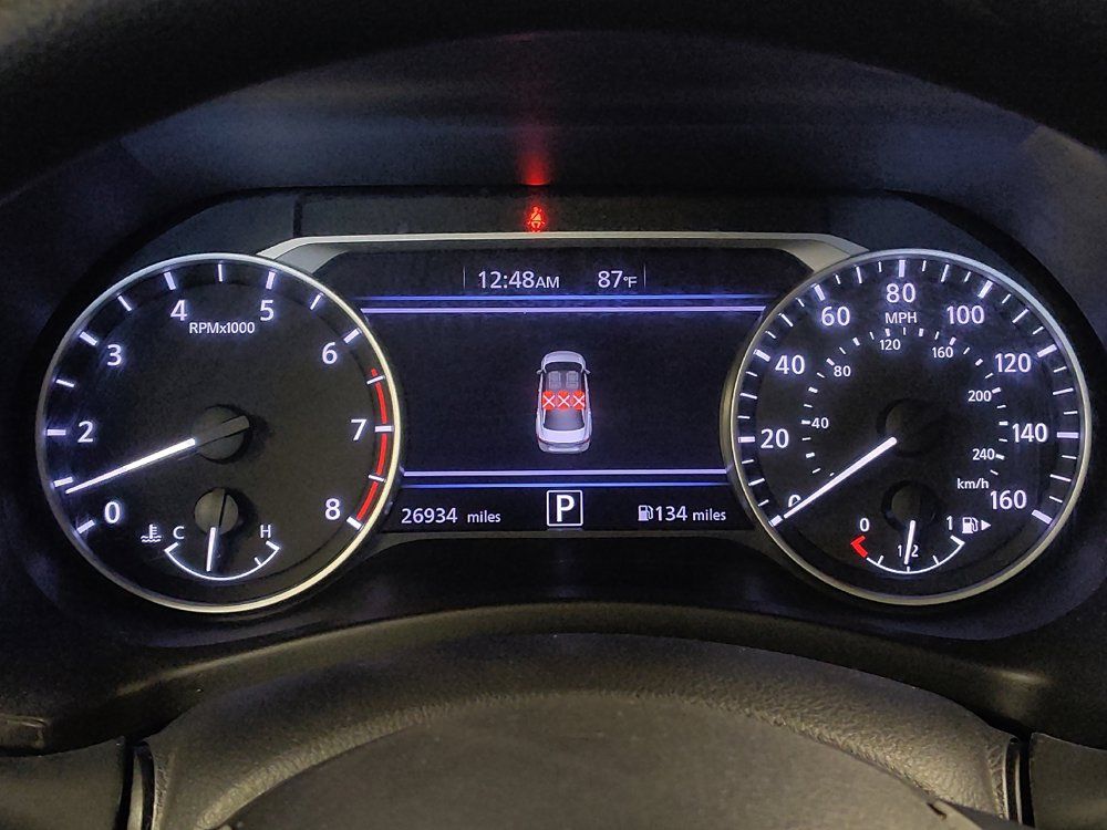Used 2025 Nissan Sentra SV FWD image 23