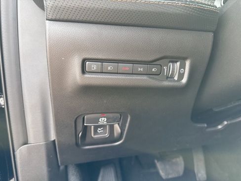 New 2026 Jeep Cherokee Limited image 16