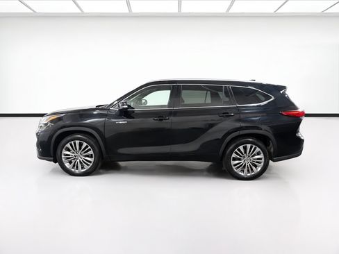 Used 2021 Toyota Highlander Platinum FWD image 25