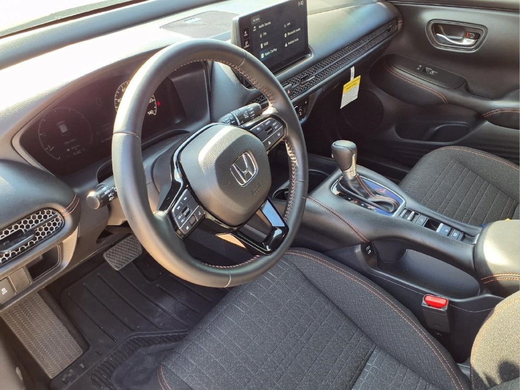 Certified 2026 Honda HR-V Sport image 16