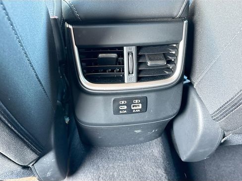 Certified 2024 Subaru Outback Premium image 22