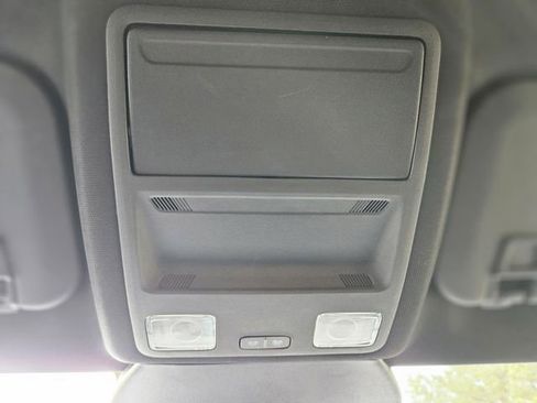 Used 2025 Ford Escape ST-Line FWD image 28
