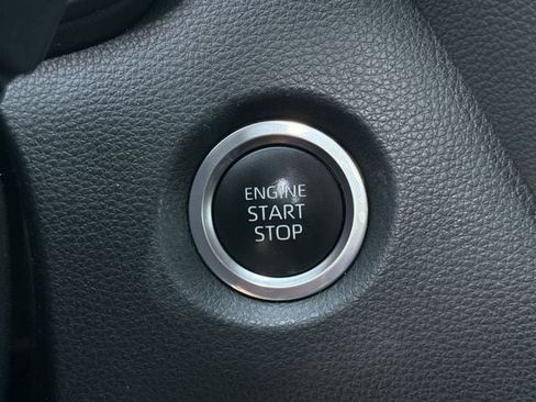 Used 2024 Toyota Corolla SE FWD image 23