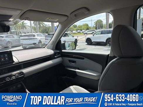 Used 2023 Honda Pilot EX-L image 13