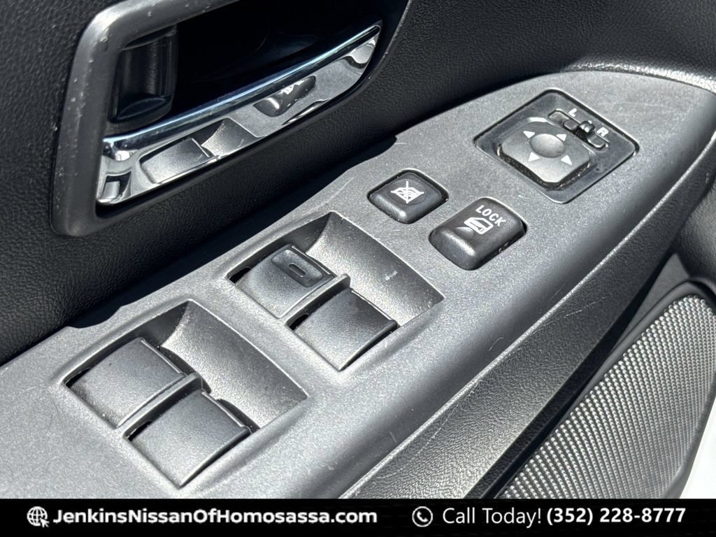 Used 2024 Mitsubishi Outlander Sport ES AWD/4WD image 30