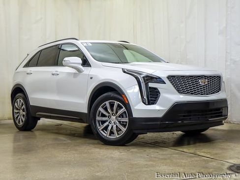 Used 2023 Cadillac XT4 Sport AWD/4WD image 2