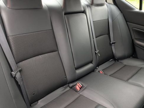 Used 2024 Nissan Altima 2.5 SR FWD image 14