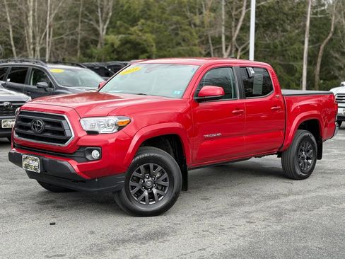 Certified 2023 Toyota Tacoma SR5 image 1
