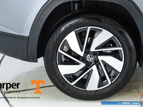 Used 2022 Volkswagen Atlas Cross Sport SE image 13