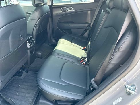 Used 2026 Kia Sportage EX w/ EX Panorama Roof Package AWD/4WD image 16