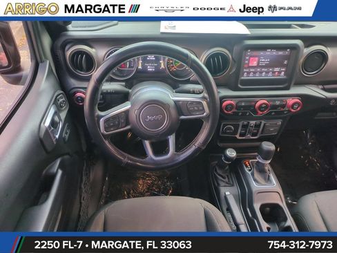 Used 2020 Jeep Gladiator Sport w/ Quick Order Package 24S AWD/4WD image 17