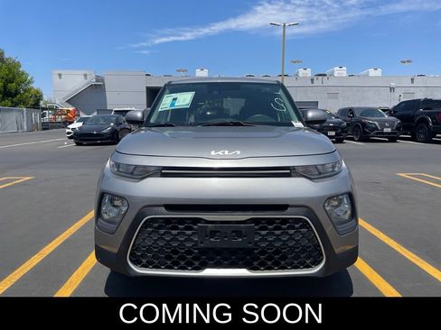 Used 2022 Kia Soul LX w/ Technology Package FWD image 6