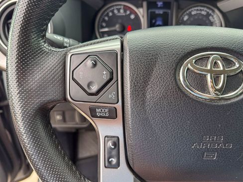 Used 2021 Toyota Tacoma SR5 image 28