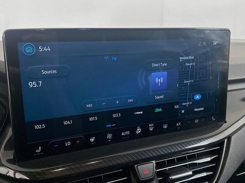 Used 2023 Ford Escape ST-Line w/ Tech Pack #1 image 21