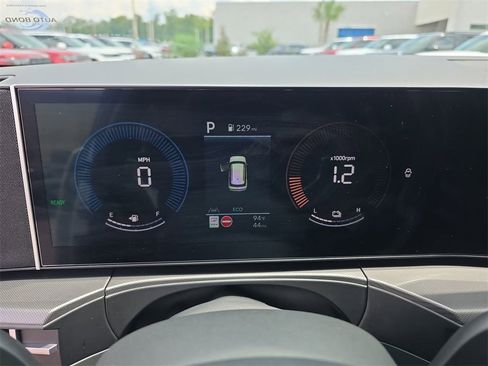 New 2026 Hyundai Santa Fe SE image 32