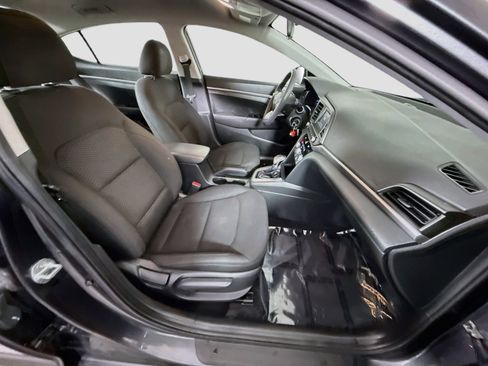 Used 2020 Hyundai Elantra SE w/ Cargo Package (C1) FWD image 28