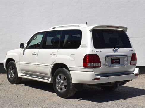 Used 2007 Lexus LX 470 4WD image 2