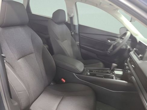 Used 2023 Honda Accord EX image 14