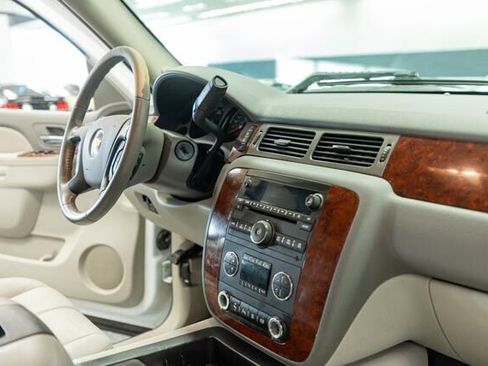 Used 2011 Chevrolet Silverado 2500 LTZ w/ LTZ Plus Package image 17