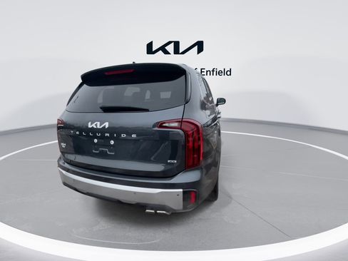 Certified 2023 Kia Telluride S image 8