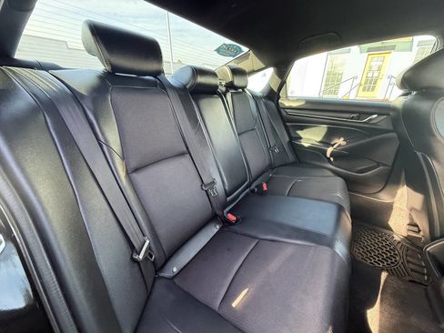 Used 2022 Honda Accord Sport image 19