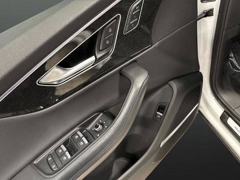 Used 2022 Audi Q7 3.0T Premium Plus w/ Premium Plus Package image 28