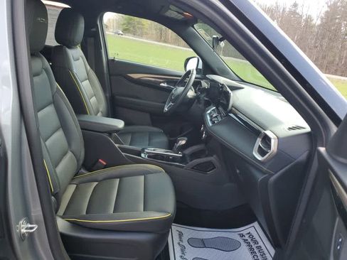 Used 2024 Chevrolet TrailBlazer ACTIV image 23