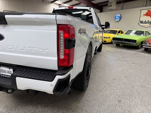 Used 2023 Ford F250 XL w/ STX Appearance Package AWD/4WD image 16