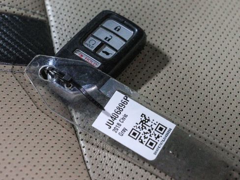 Used 2018 Honda Civic EX-L image 29