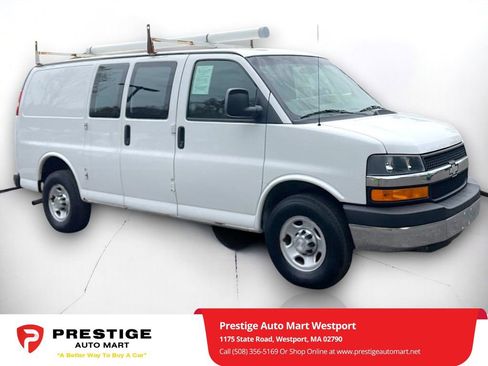 Used 2015 Chevrolet Express 2500 w/ Chrome Appearance Package RWD image 1