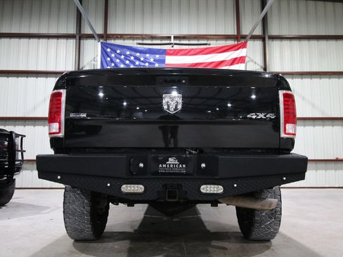 Used 2017 RAM 2500 Laramie w/ Convenience Group AWD/4WD image 9