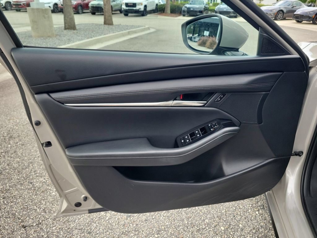 Used 2025 MAZDA MAZDA3 s FWD image 21
