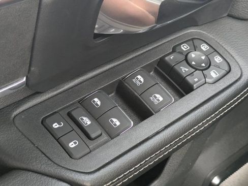 New 2026 RAM 3500 Laramie AWD/4WD image 23