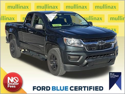 Used 2017 Chevrolet Colorado W/T image 1