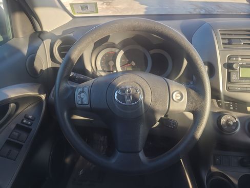 Used 2012 Toyota RAV4 4WD image 22