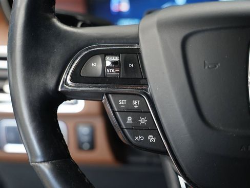 Used 2024 Lincoln Navigator L Reserve AWD/4WD image 13
