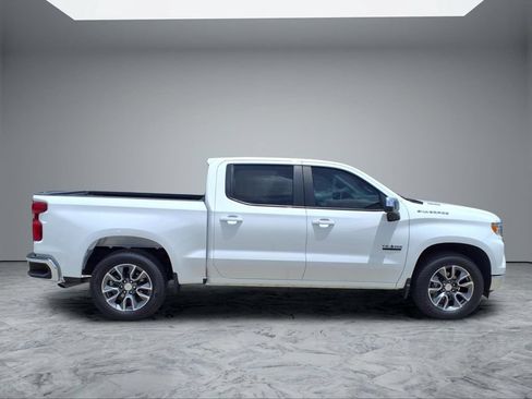 Used 2025 Chevrolet Silverado 1500 LT RWD image 8