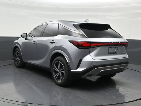 Used 2023 Lexus RX 350 Premium w/ Cold Area Package FWD image 3